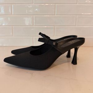 Cosy island GraceLithe Bow Pointed Toe Heeled Mule size 7.5